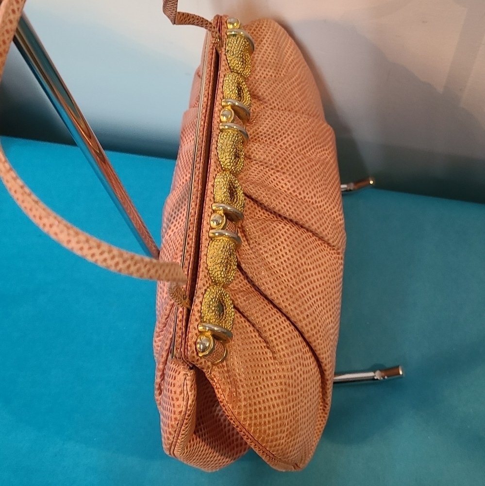 Judith Leiber Karuna Lizard Clutch/Crossbody - Picture 12 of 16